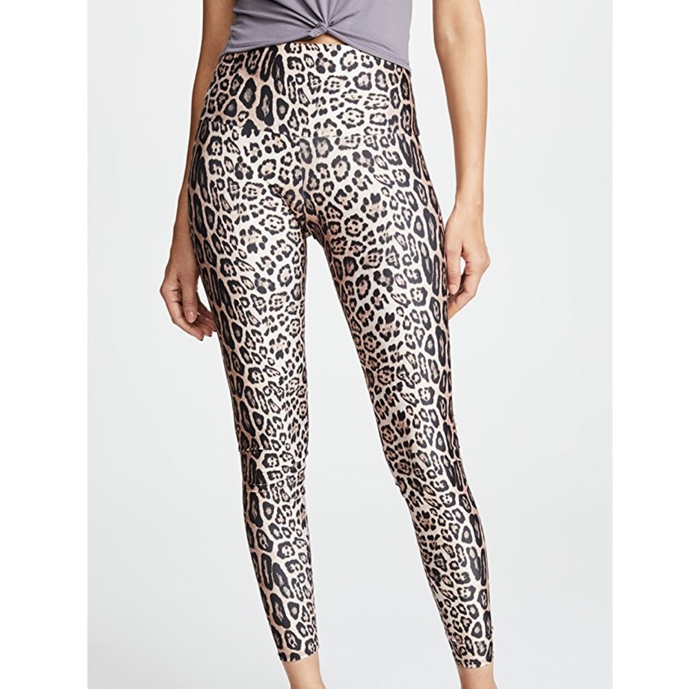 Onzie High Rise Leopard Leggings s/m